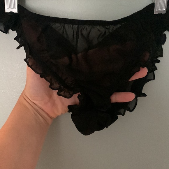 Victoria’s Secret Nighty & Panty - Picture 10 of 12